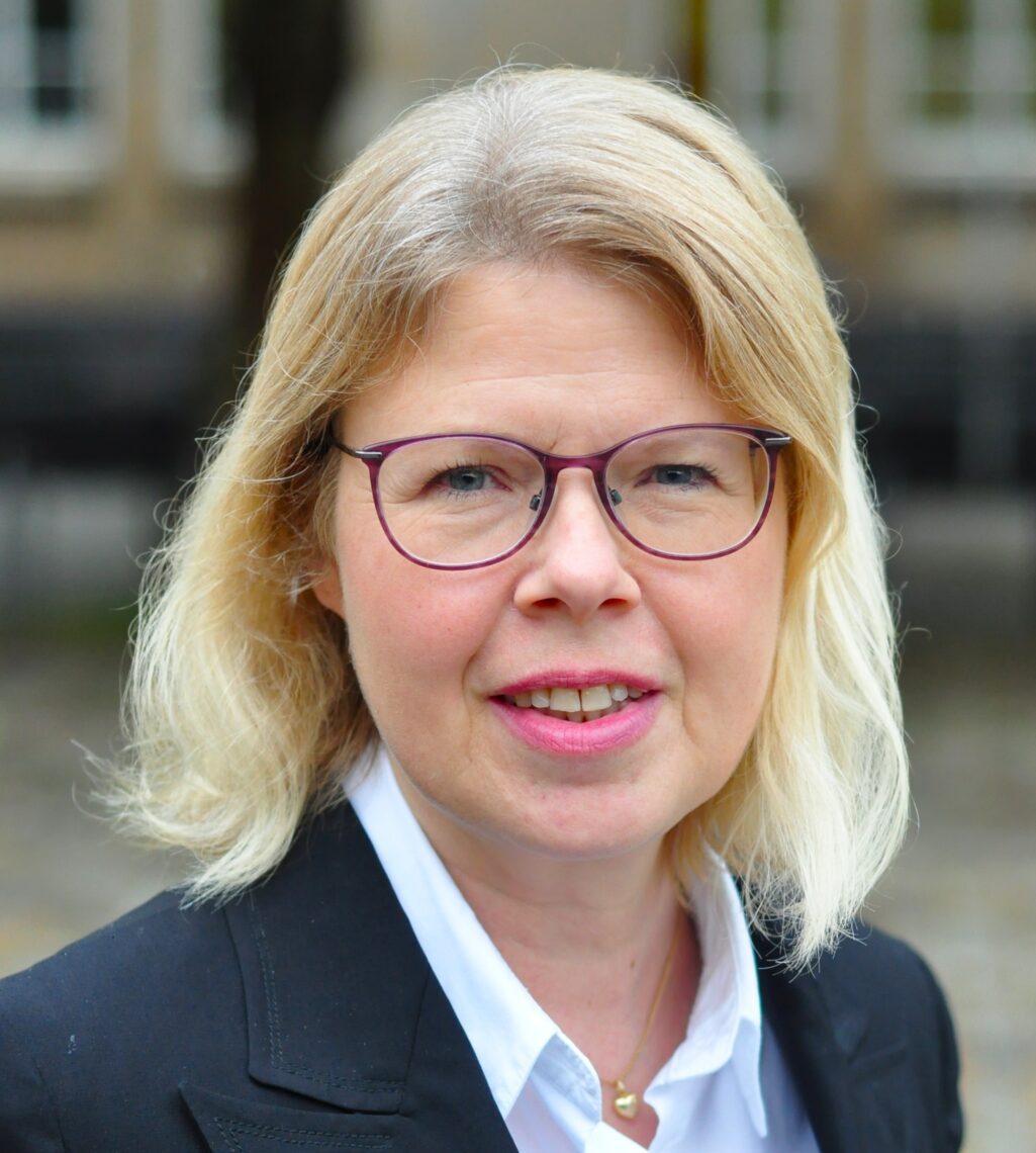 Sabine Adam